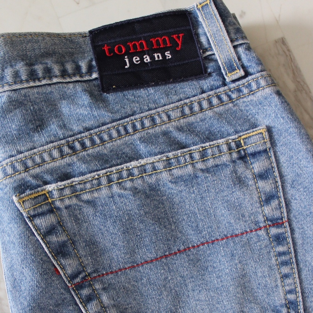 TOMMY HILFIGER Vintage 1999 Jeans w/ Raw Hem - Picture 5 of 13